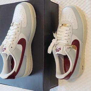 Women's Nike Air Force 1 '07 SE Sneakers